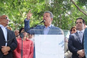 leonel fernandez