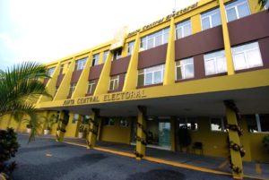 270D55F1-2F49-4C61-8265-CE1B7BFCE1EE