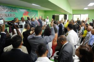 Leonel candidato del PTD