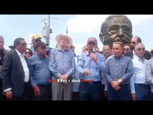 LeonelFernández-protesta-frente-a-JCE