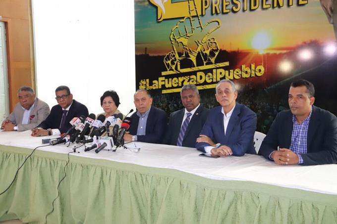 Dirigentes de La Fuerza del Pueblo