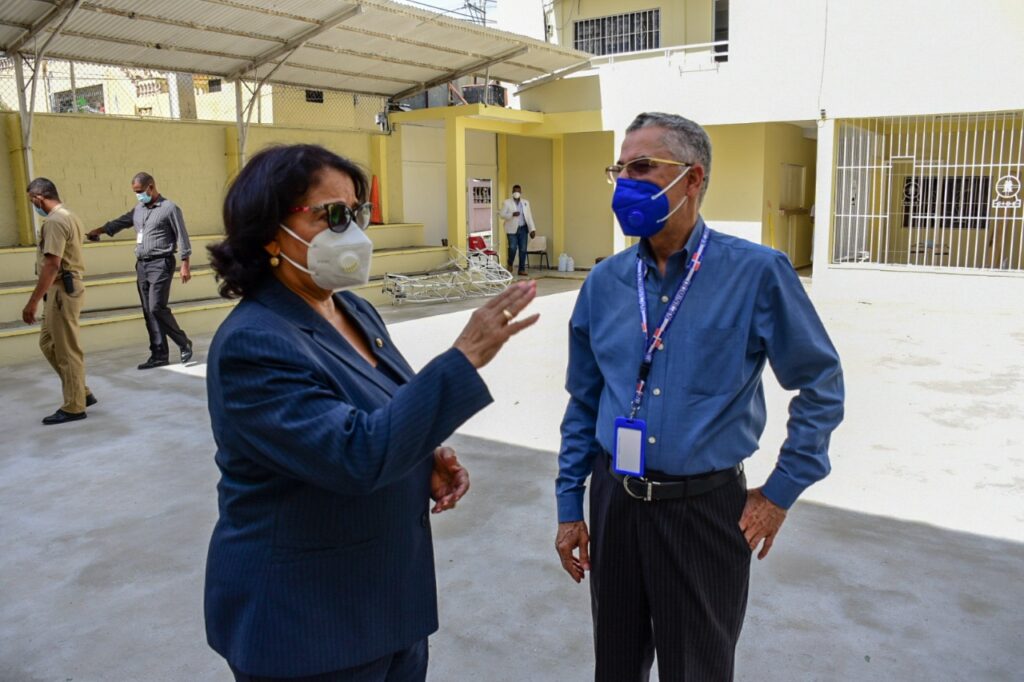 9A86D75B-18B9-41E0-9222-ADF32E6E37D7