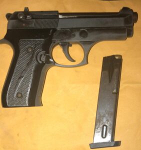 1521BA26-28DC-43A0-BCCB-7BD9473C96D6