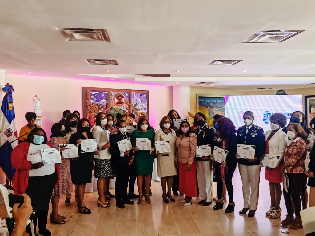 11A8E2CD-1517-4300-A41E-434CCD11E030