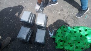 Presumible cocaina incautada por DNCD