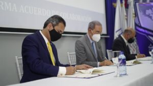 MESCyT, ITLA y CTC firman acuerdo que beneficiará a jóvenes de todo el país.