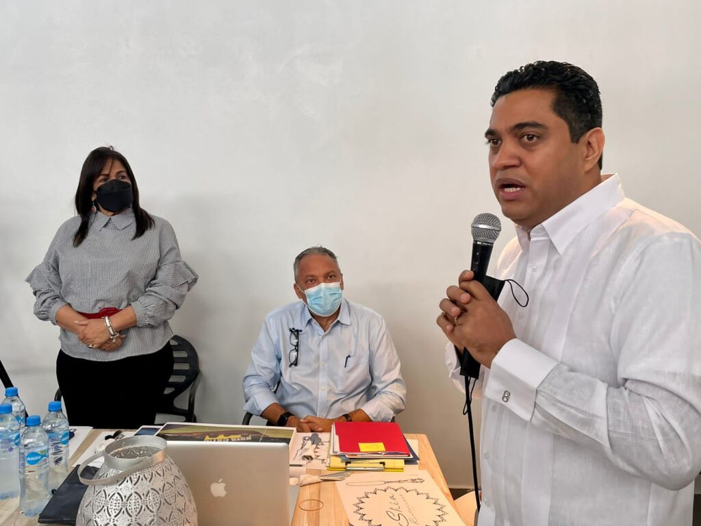 B6037954-B618-43D8-8842-E85A6B01CB6F