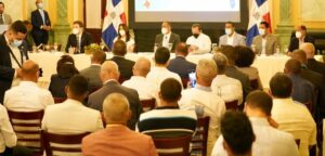 Con inversión de US$100 MM 26 municipios de RD tendrán acceso a internet