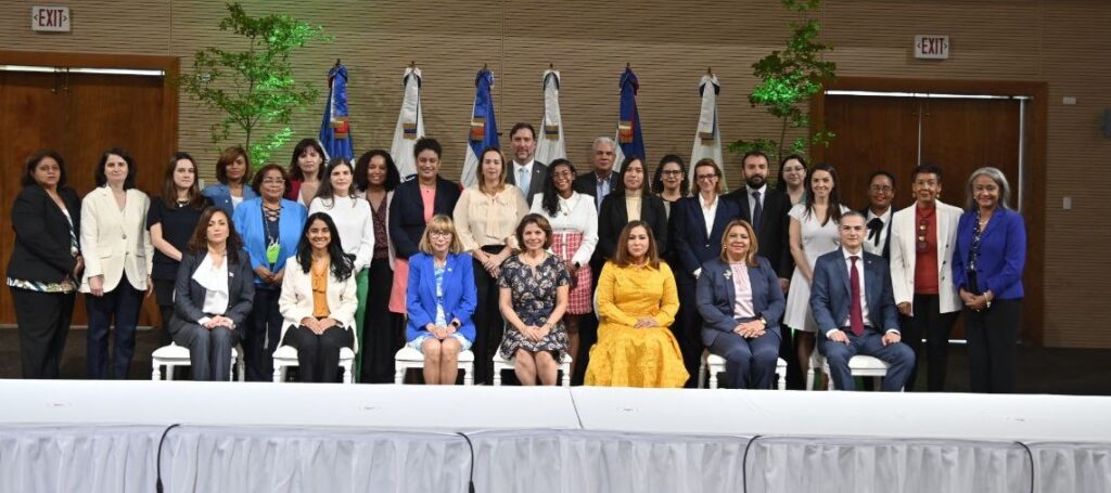 Comisión de Alto Nivel de la OEA presenta recomendaciones para fortalecer la participación política de las mujeres