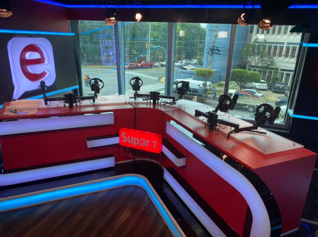 3C2EB096-5A95-4642-9161-401C0C1038C7