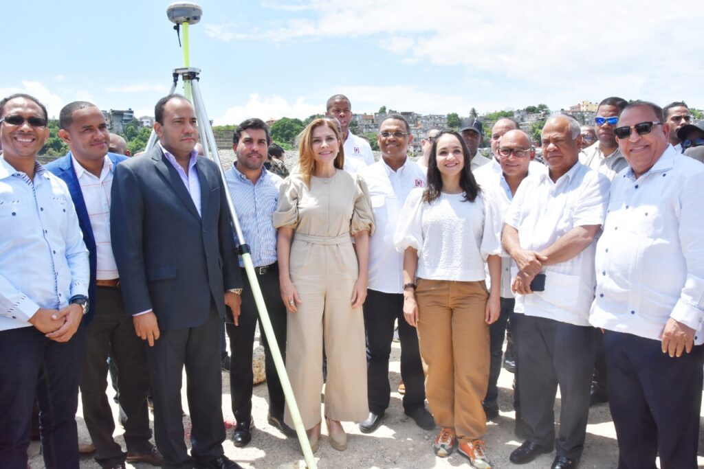 9BF2A062-71A9-4FEE-AAFF-059996C2C0A3