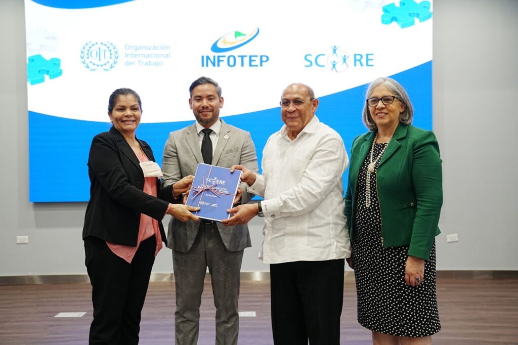 D9BF6A63-1142-41F1-8B06-DE3D8F5BF32C