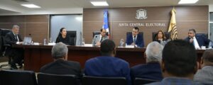 Integrantes Pleno JCE durante audiencia pública