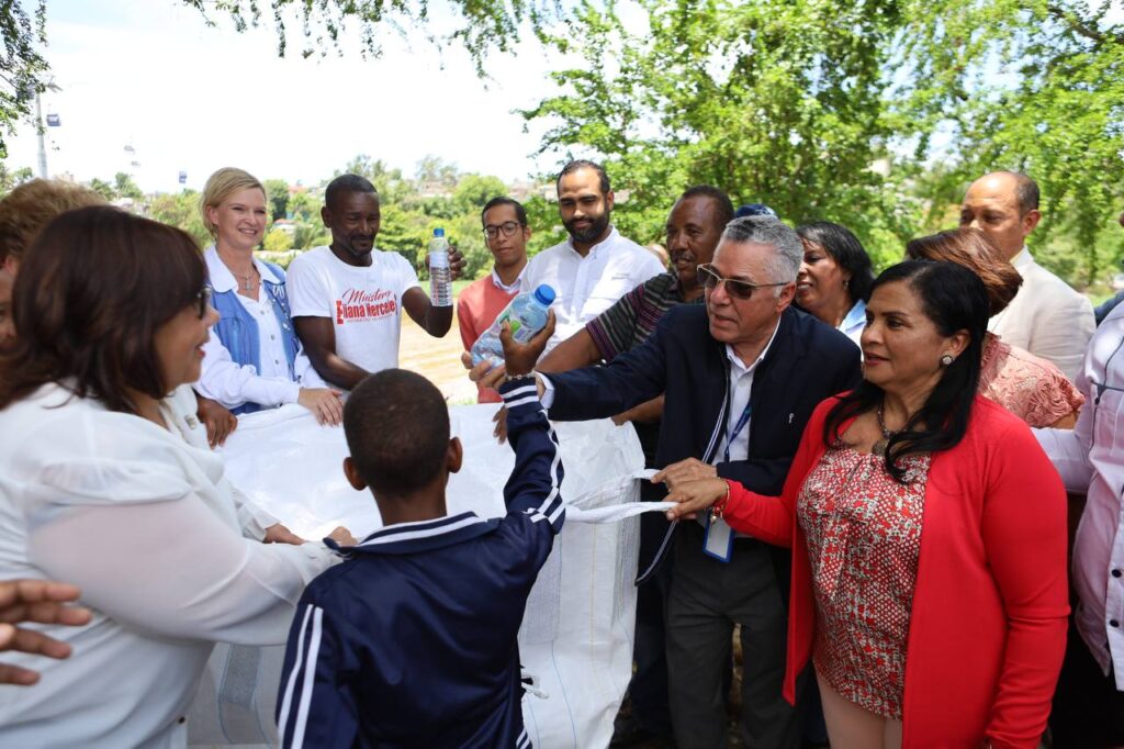 ASDE inicia Programa de Gestión de Residuos Sólidos en ribera del Ozama