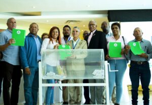 Ayuntamiento Santo Domingo Este asigna por sorteo RD$24 MM para aceras y contenes