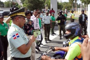 Director de la DIGESETT anuncia medidas de concientización y recomendaciones para peatones