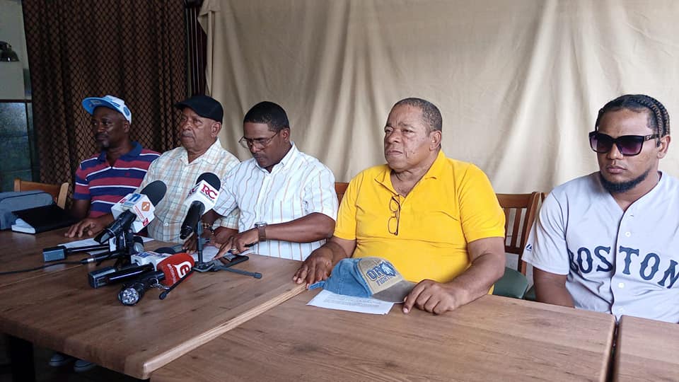 FENUSTRACON amenaza con exigir frente a las AFP erogación 30% fondos de pensiones