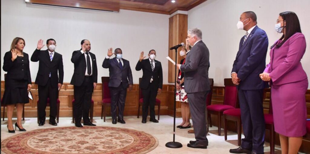 juramentacion defensor del pueblo