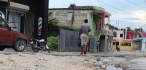 Suspenden huelga en Cancino Adentro tras acuerdo con el gobierno