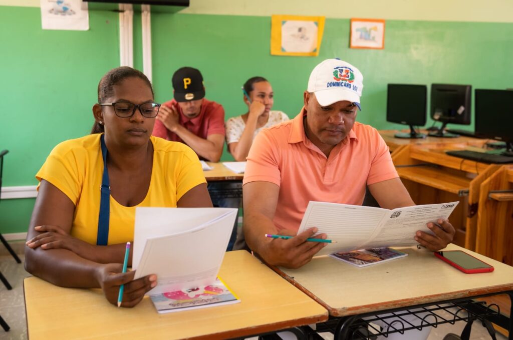 La ONE inicia capacitación de personal empadronador y supervisor del XCNPV
