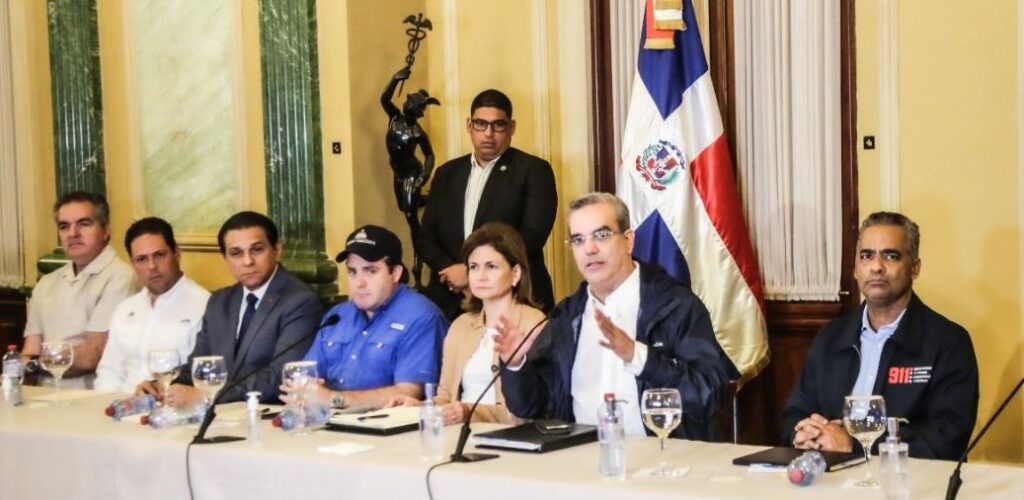 Presidente Abinader recorrerá zonas del Distrito Nacional y la provincia Santo Domingo afectadas por lluvias