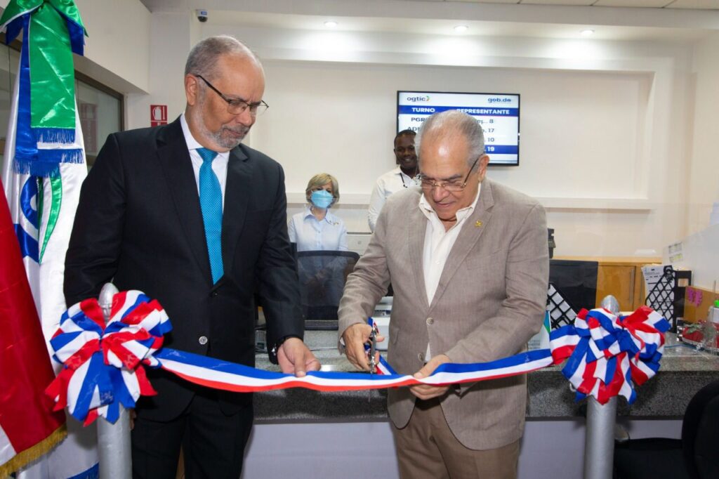 SISALRIL apertura en Punto GOB Santo Domingo Este