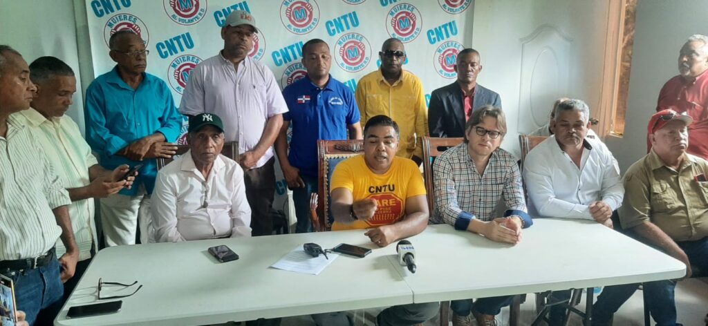 La CNTU pide se preserve y amplíe transporte escolar estatal