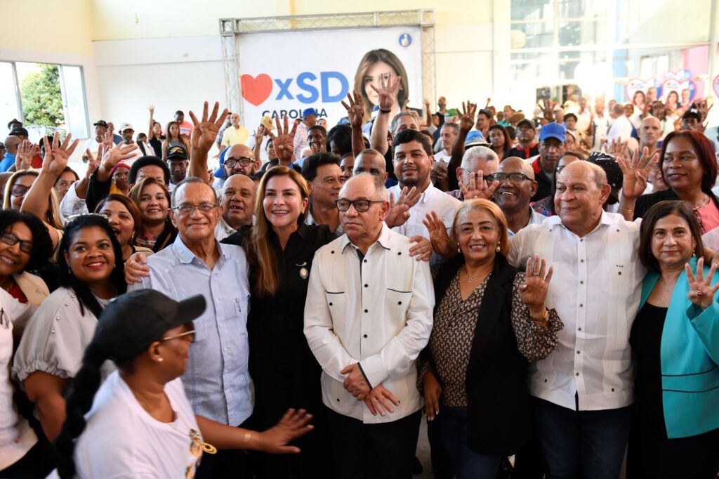 Líderes sindicales se suman en apoyo a Carolina Mejía