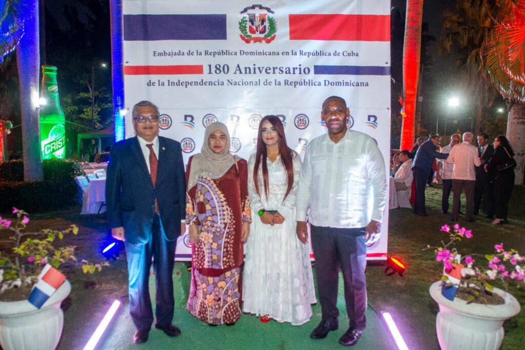 Embajada Dominicana en Cuba rinde homenaje póstumo al embajador Frank Hans Dennenberg 2