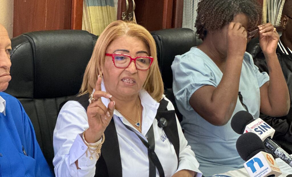 Sol Amantina Delgado, Enfermeras anuncian protesta frente al Palacio Nacional por retraso en acuerdos con el Gobierno