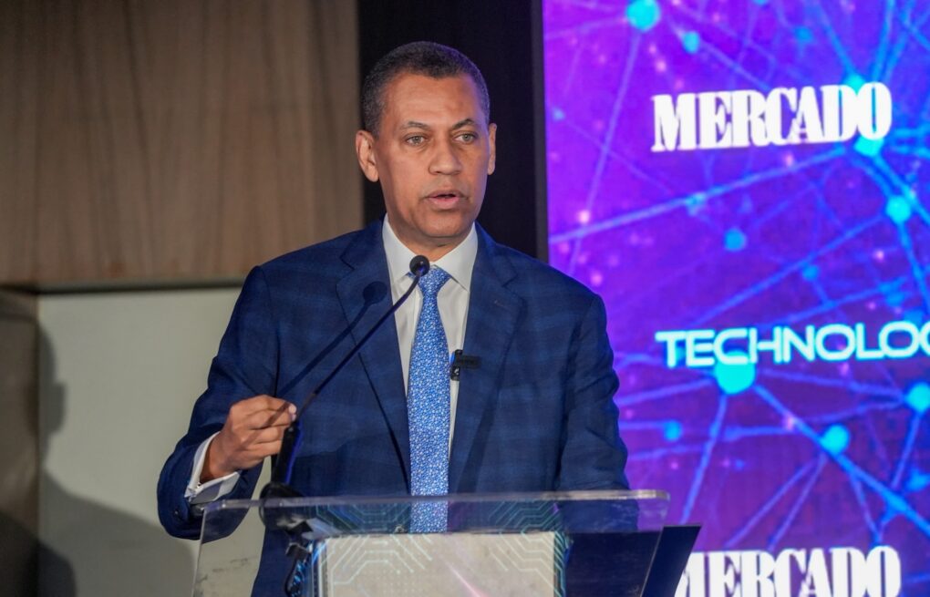 Presidente del Indotel llama a fortalecer conciencia sobre ciberseguridad ante más de 500 millones de ciberataques registrados en el país